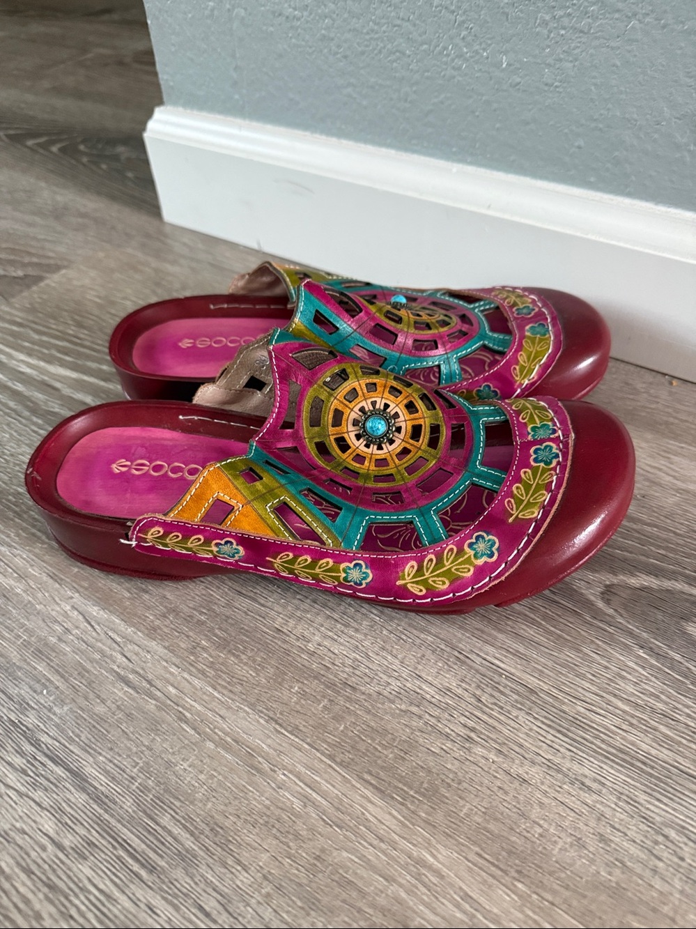 Socofy Women’s 8.5 Colorful slip on Leather Sandals EU39